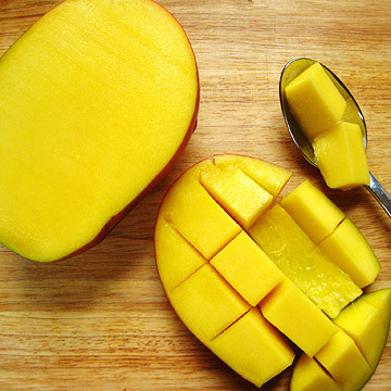 slice mango